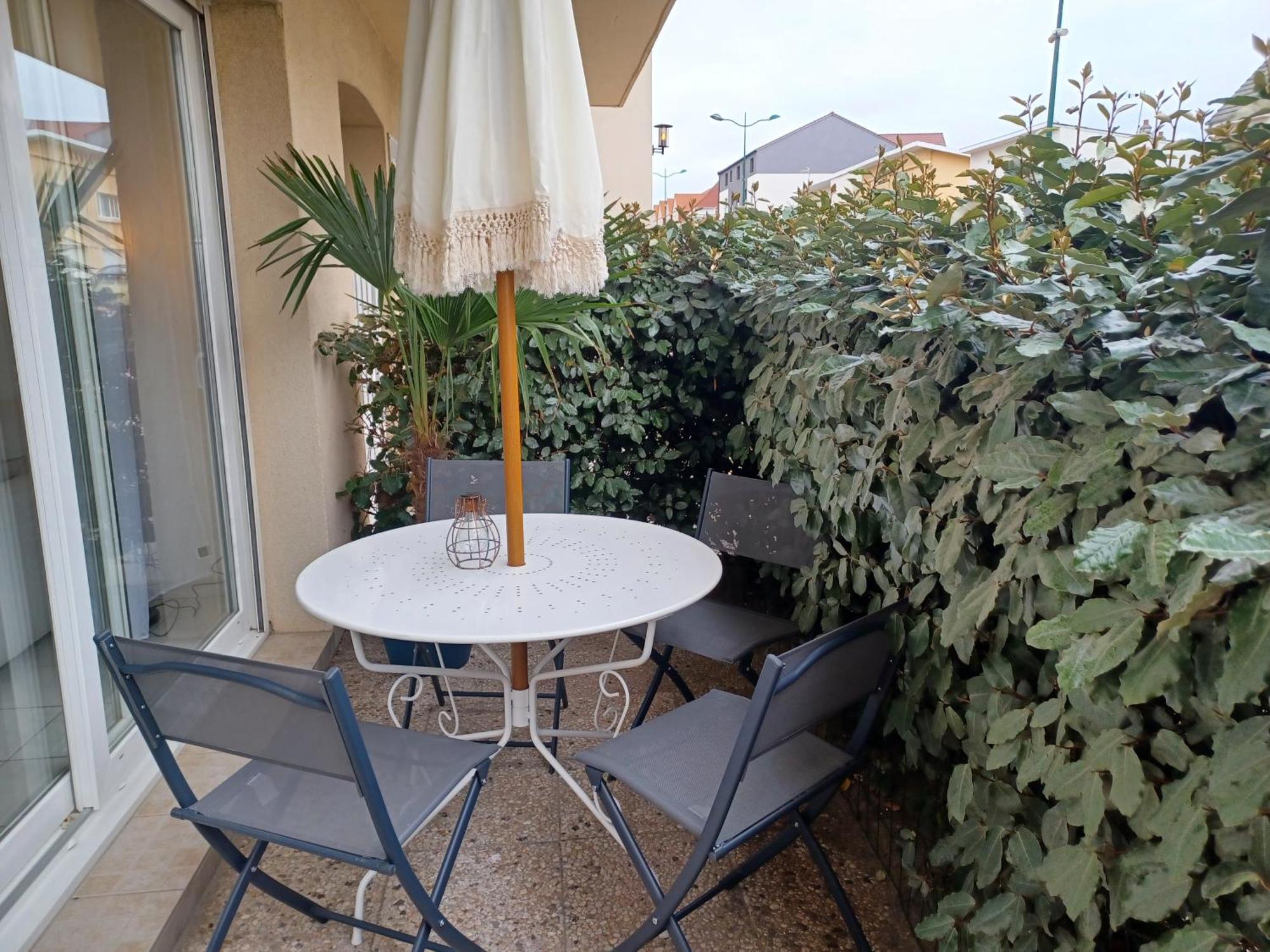 T3 Rez-De-Chaussee Lumineux Avec Terrasse Proche Plage Cucq Exteriér fotografie